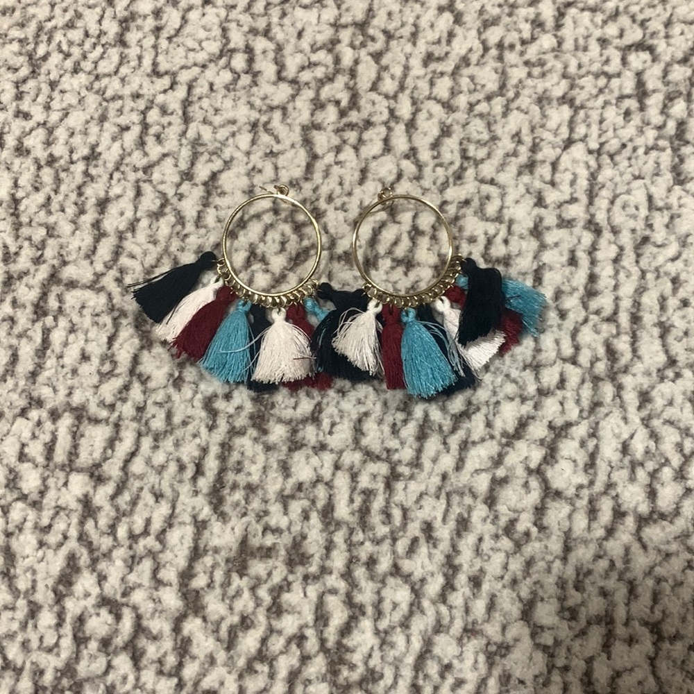 Multicolored tassel hoop earrings